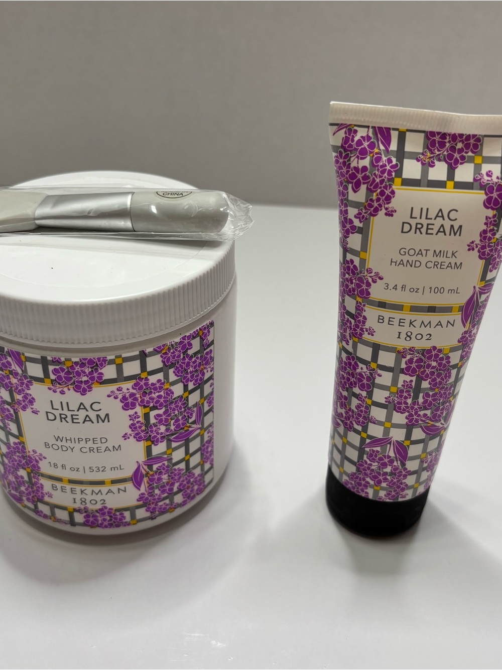 Beekman 1802 Lilac Dream Whipped Body Cream & Hand Cream - Purple Floral - Picture 5 of 6